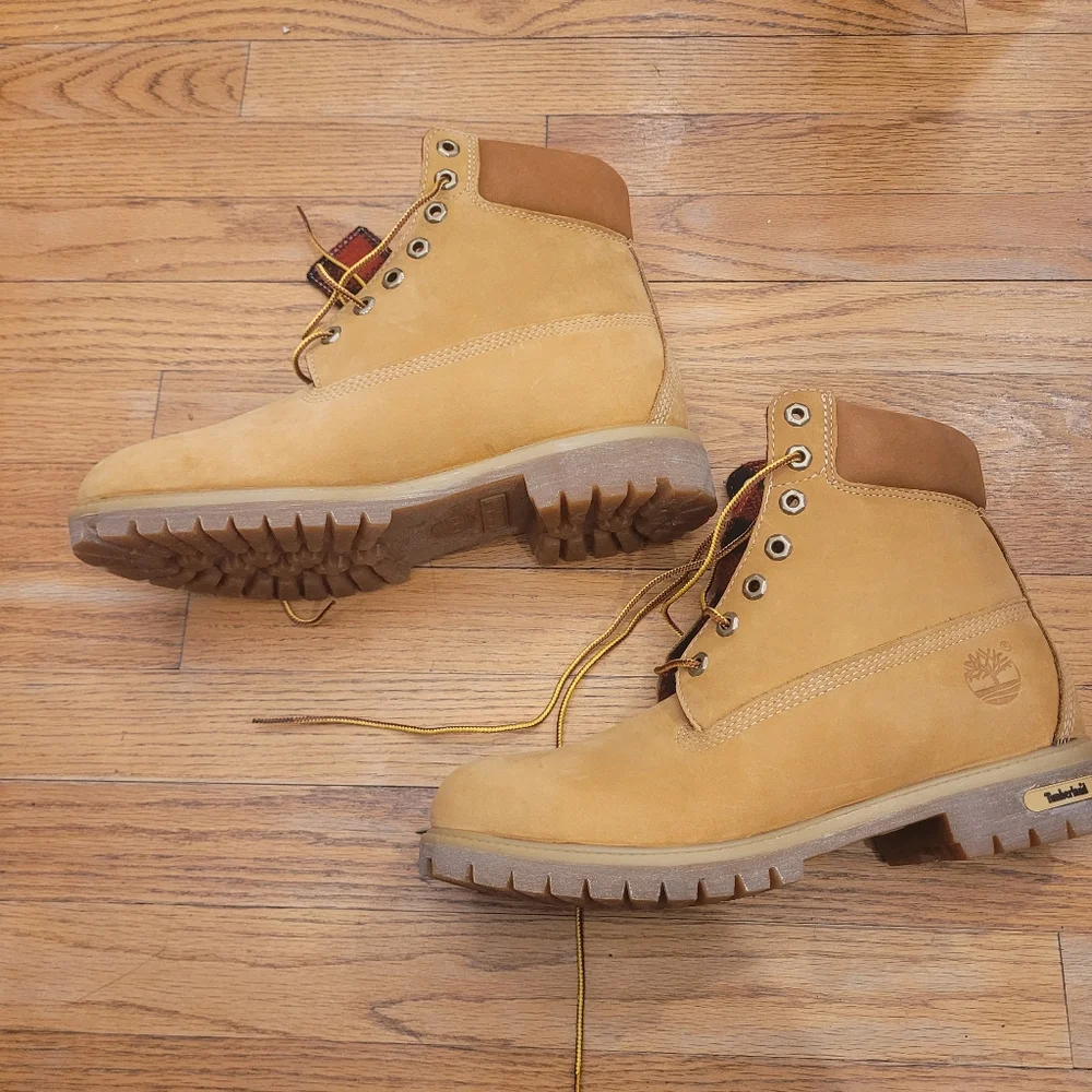 Timberland Wheat Nubuck Boots with Red & Black Plaid Tongue - Picture 2 of 4